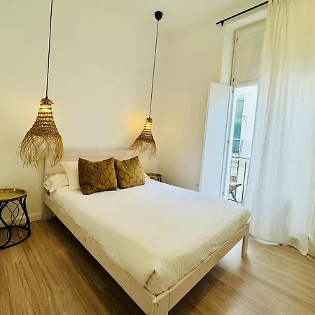 Mana Keep Calm Feel The Light And Shine Apartment *