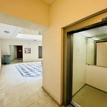 Apartment Mana Keep Calm Feel The Light And Shine Cadiz