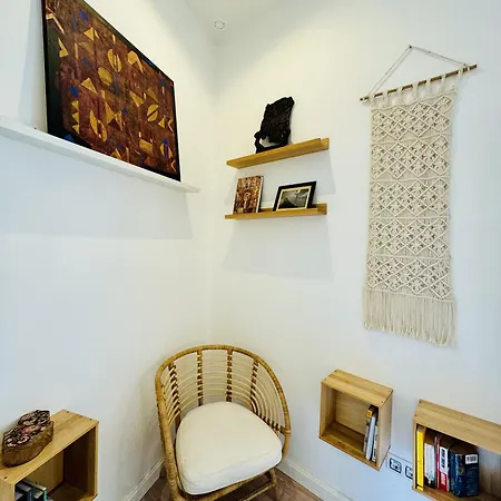Mana Keep Calm Feel The Light And Shine Appartement